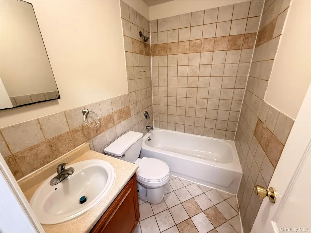 1907 Arnow Avenue Bronx NY 10469
