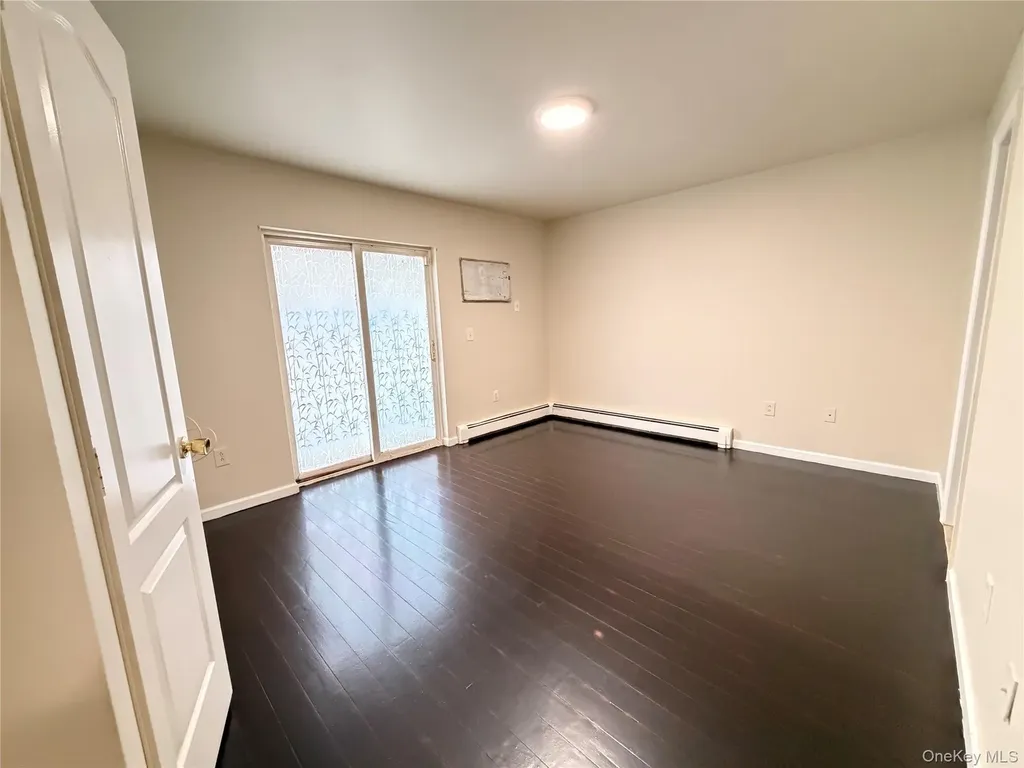 1907 Arnow Avenue Bronx NY 10469