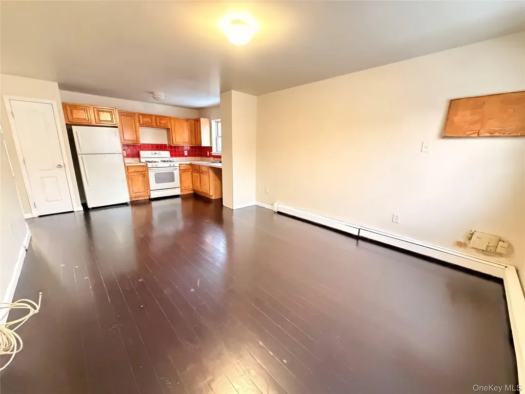 1907 Arnow Avenue Bronx NY 10469