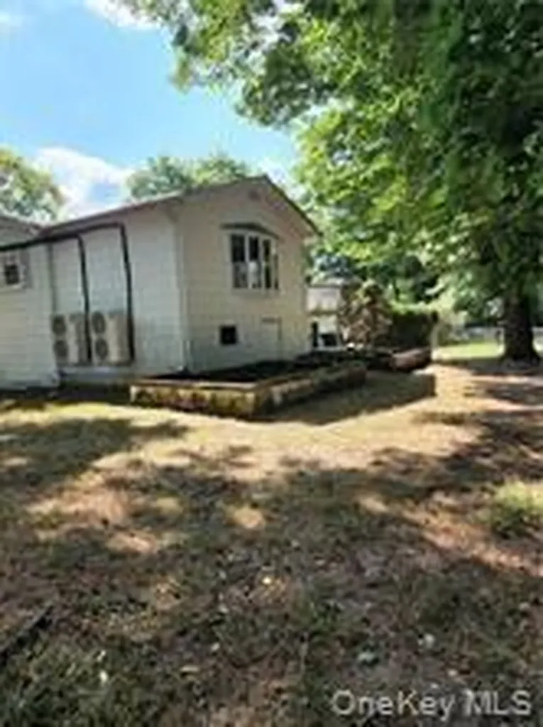 1015 Chestnut Ridge Road Chestnut Ridge NY 10977