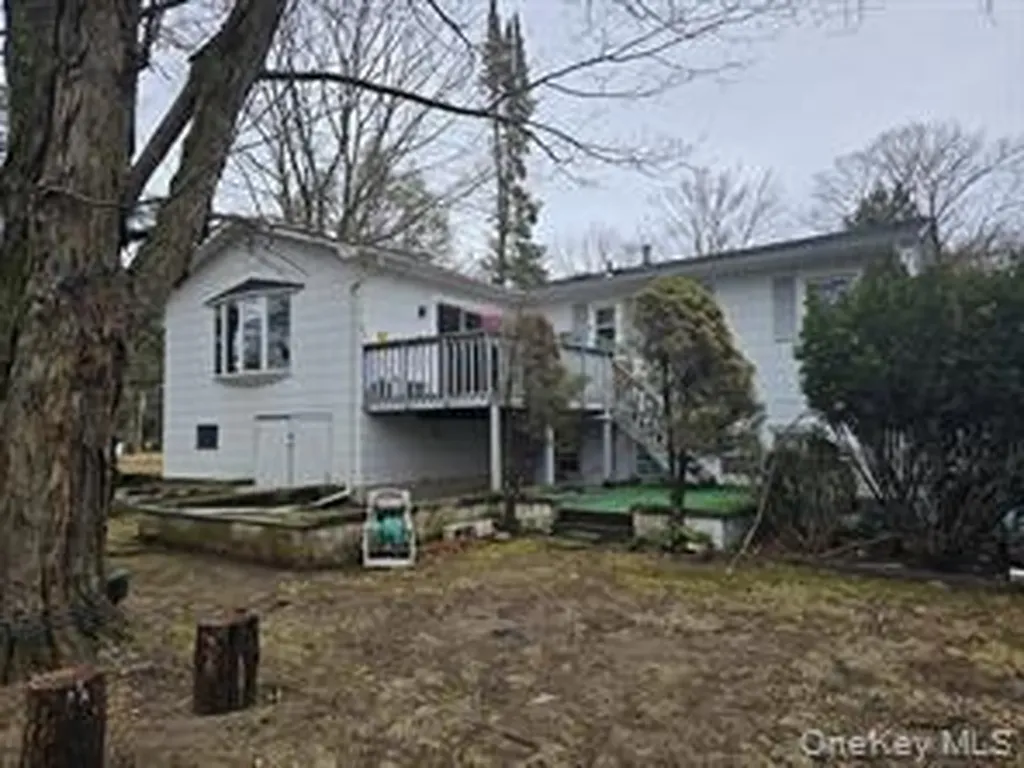 1015 Chestnut Ridge Road Chestnut Ridge NY 10977