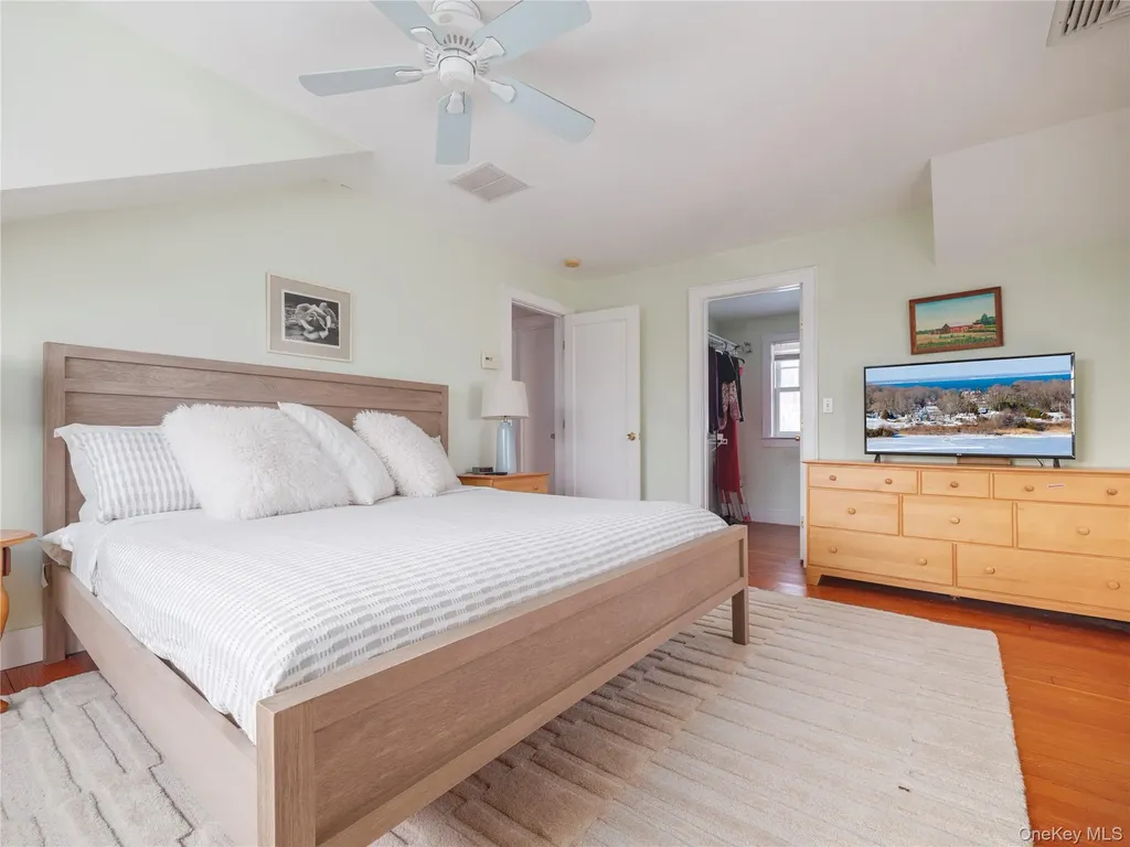 20715 Main Road Orient NY 11957