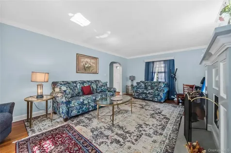 10 Jane Street Hartsdale NY 10530