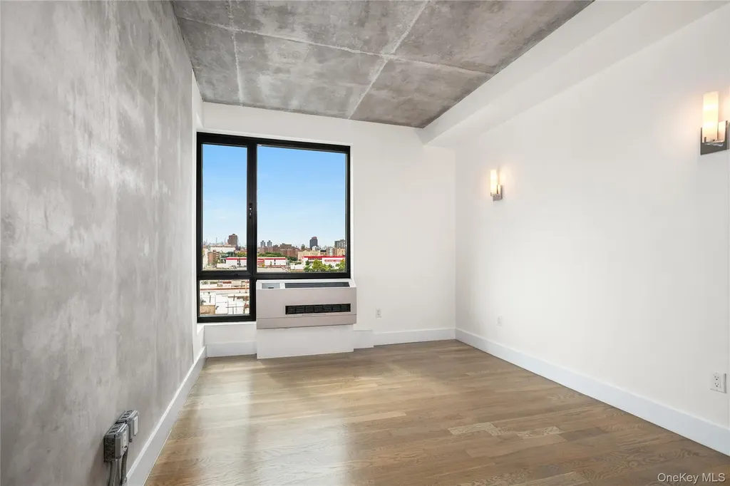 225 E 138th Street Bronx NY 10451