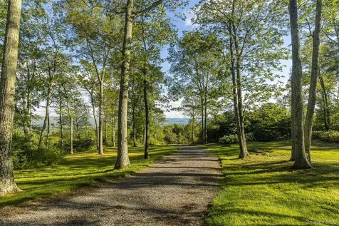 108 Westerly Ridge Drive Amenia NY 12501