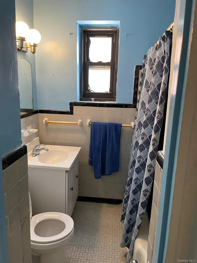 139-10 28th Road Flushing NY 11354