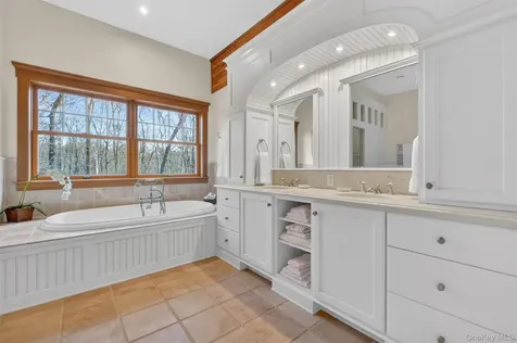 1-3 Saddle Brook Road North Salem NY 10560