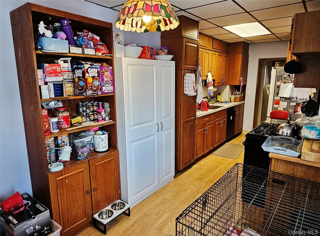 7757 76th Street Glendale NY 11385