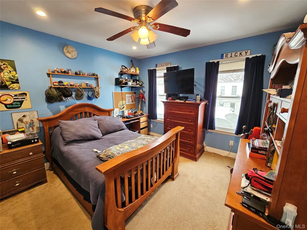 7757 76th Street Glendale NY 11385
