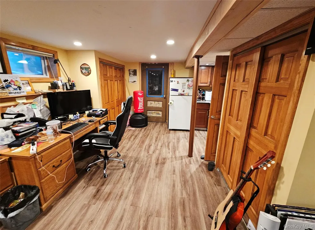 7757 76th Street Glendale NY 11385