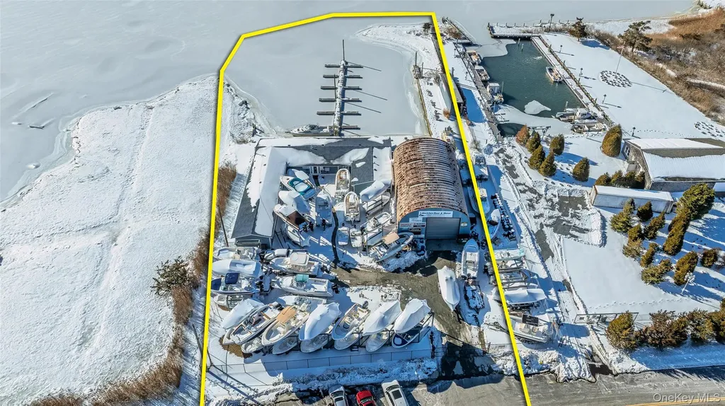 200 Atlantic Avenue East Moriches NY 11940