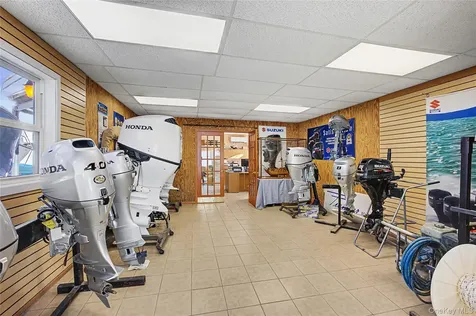 200 Atlantic Avenue East Moriches NY 11940