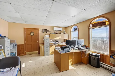 200 Atlantic Avenue East Moriches NY 11940