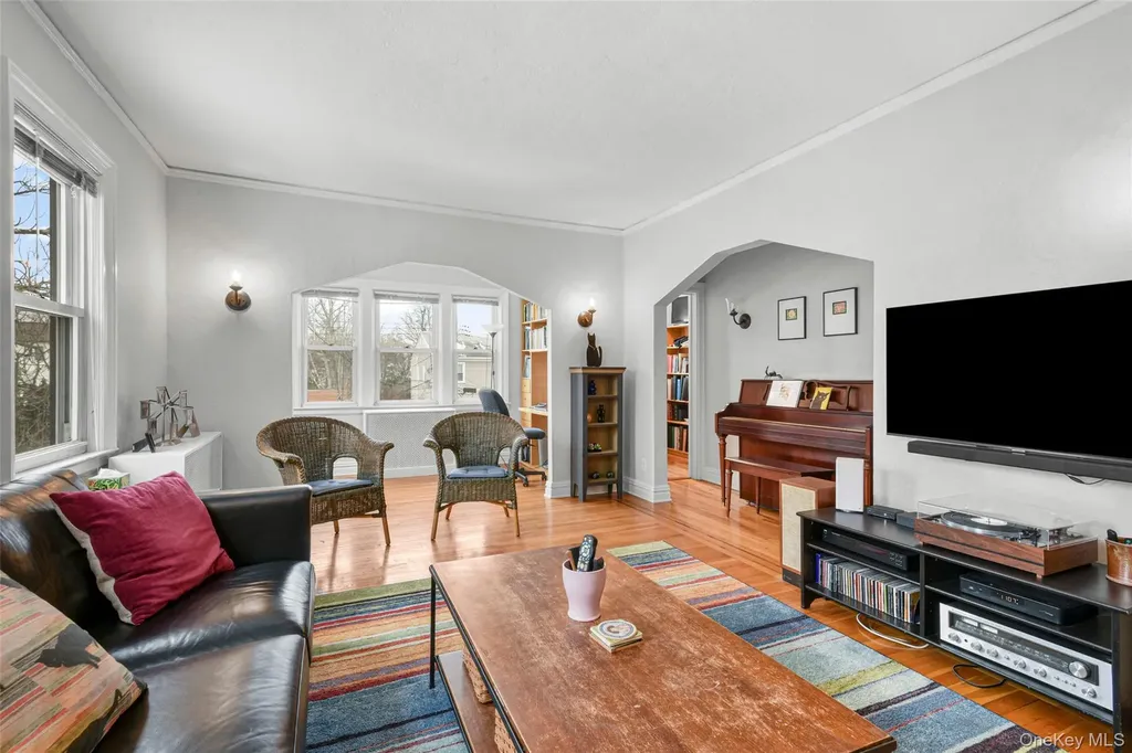 1623 Rose Avenue Mamaroneck NY 10543