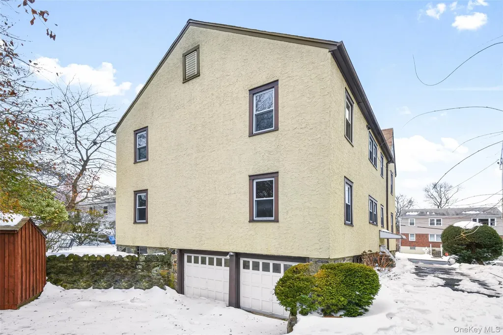 1623 Rose Avenue Mamaroneck NY 10543