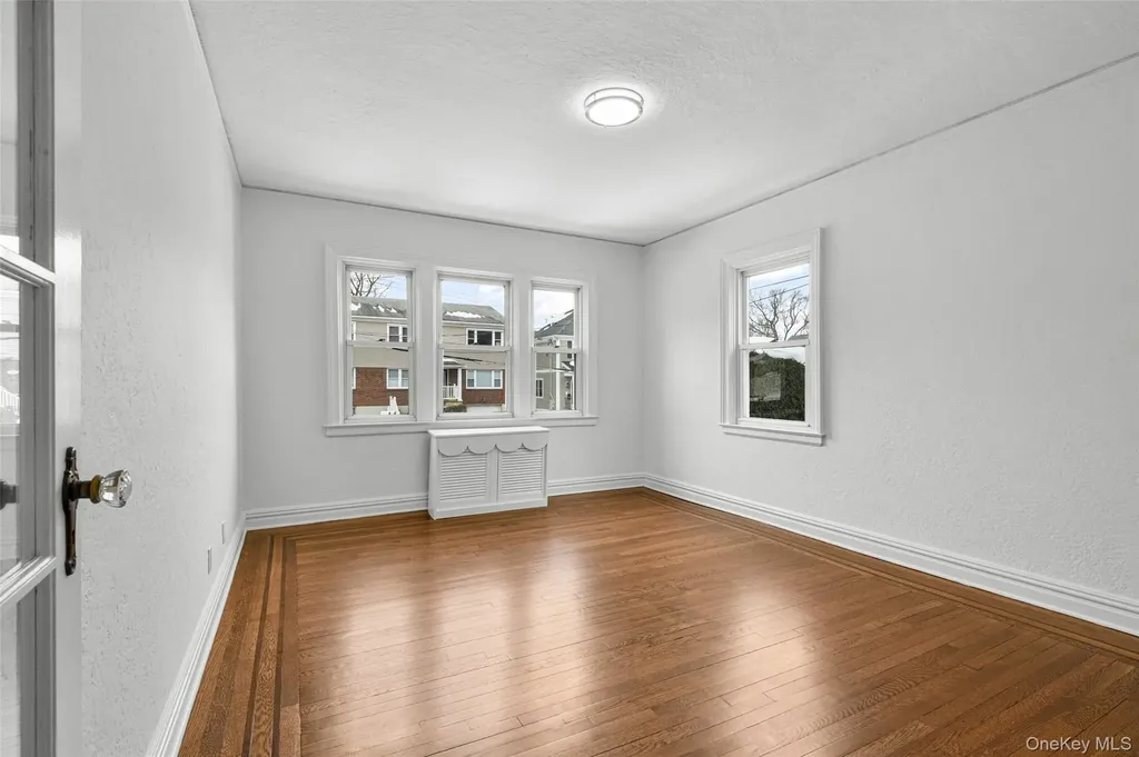 1623 Rose Avenue Mamaroneck NY 10543