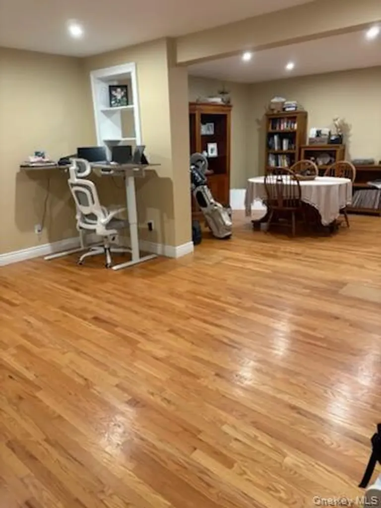 255 Cedar Avenue Patchogue NY 11772