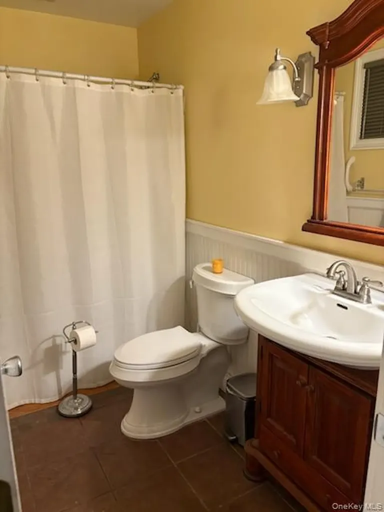255 Cedar Avenue Patchogue NY 11772