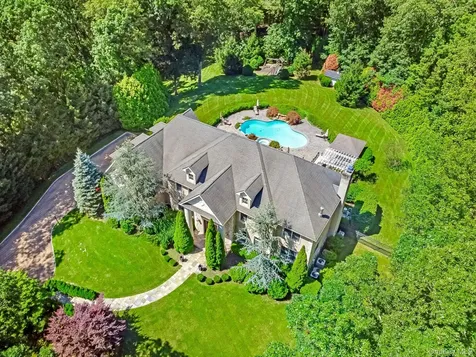 4 Hageman Court Katonah NY 10536