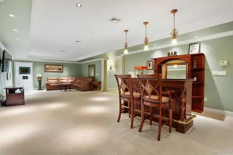 4 Hageman Court Katonah NY 10536