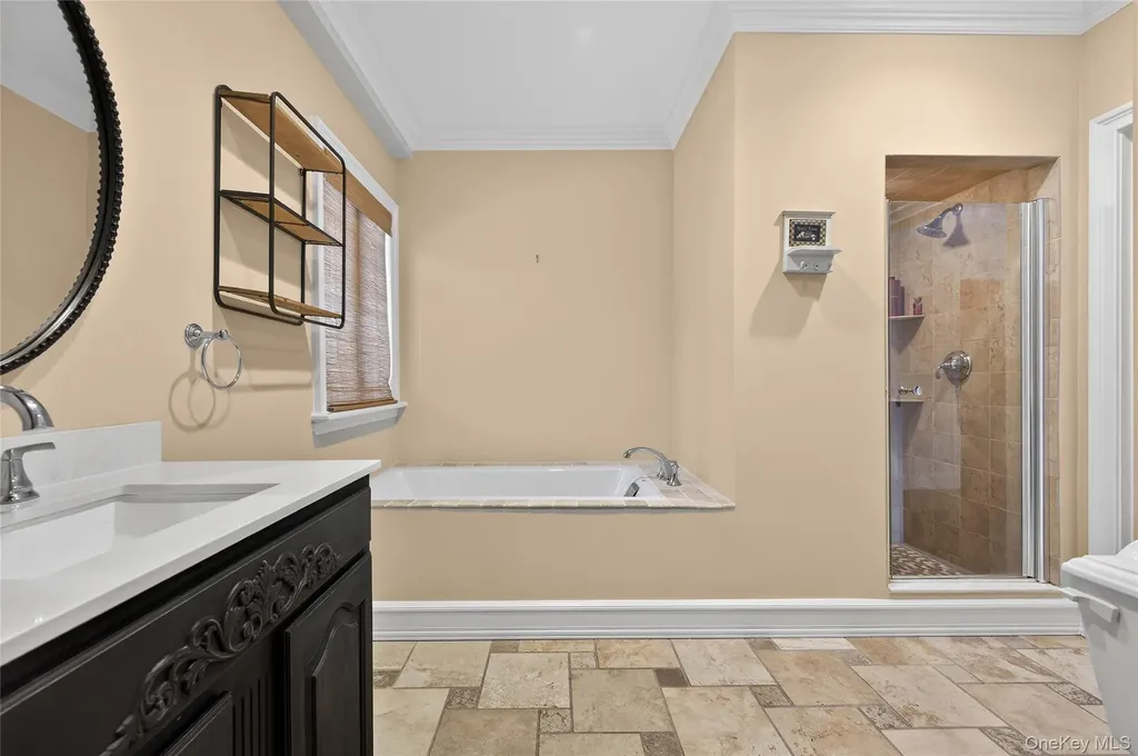 220 Elderfields Road Manhasset NY 11030