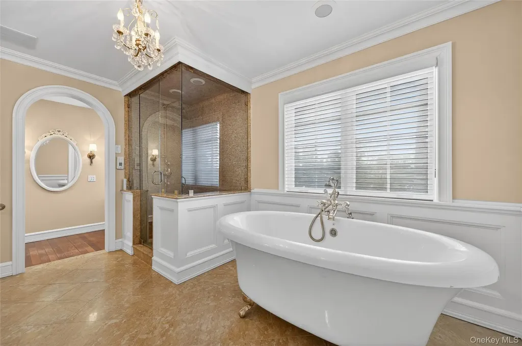 220 Elderfields Road Manhasset NY 11030