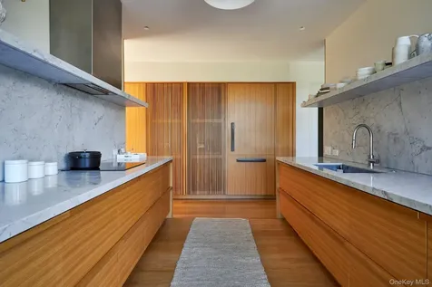 44 Main Street Germantown NY 12526