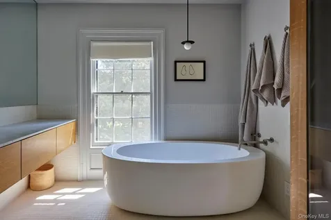 44 Main Street Germantown NY 12526