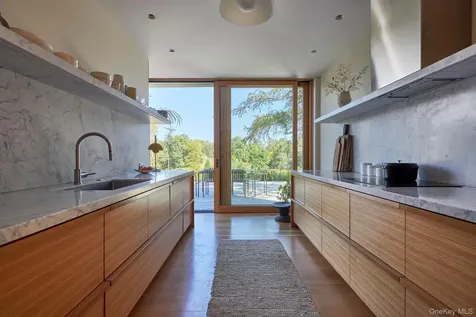 44 Main Street Germantown NY 12526