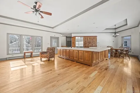 35 Appaloosa Lane Millbrook NY 12545