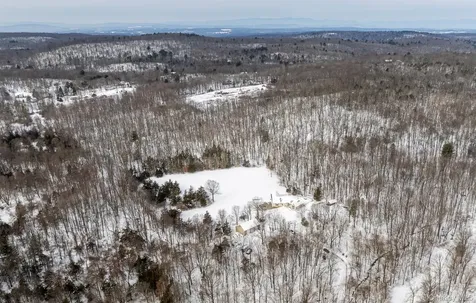35 Appaloosa Lane Millbrook NY 12545