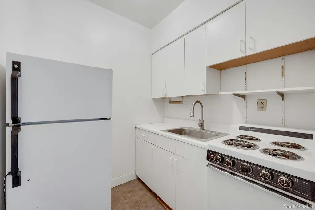 10 N Broadway White Plains NY 10601
