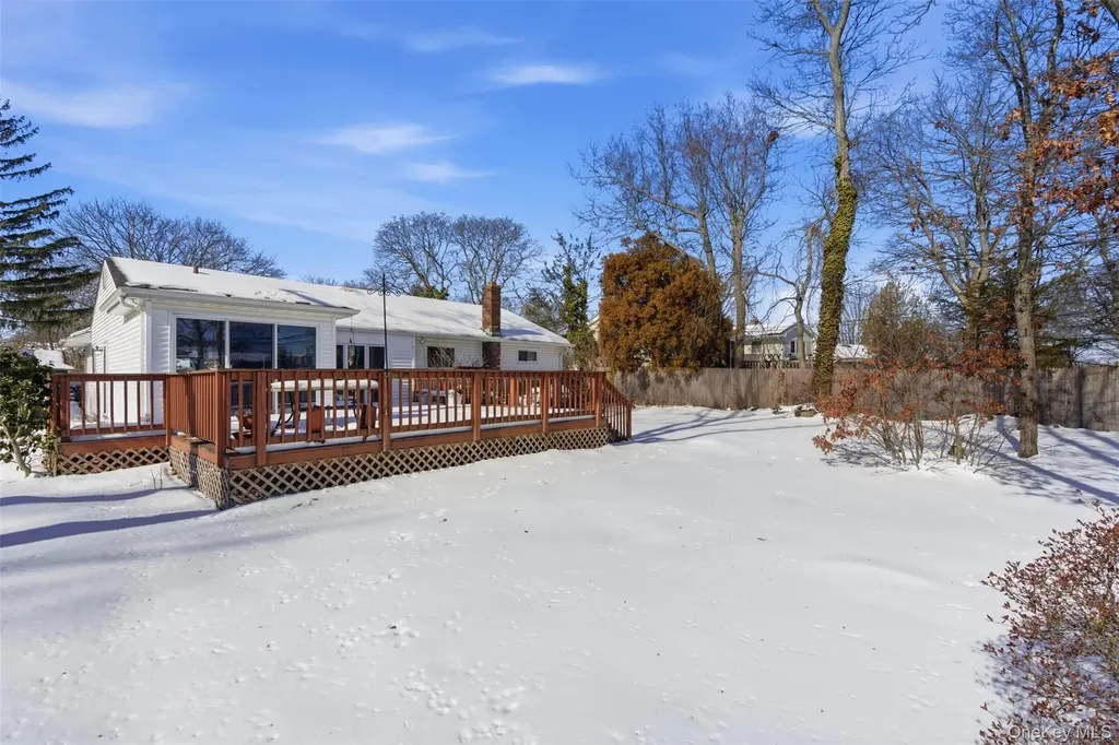 25 Rogers Lane Smithtown NY 11787