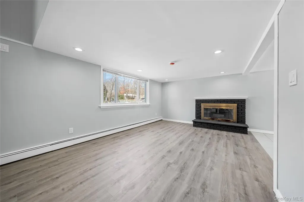 19 Scotchpine Drive Islandia NY 11749
