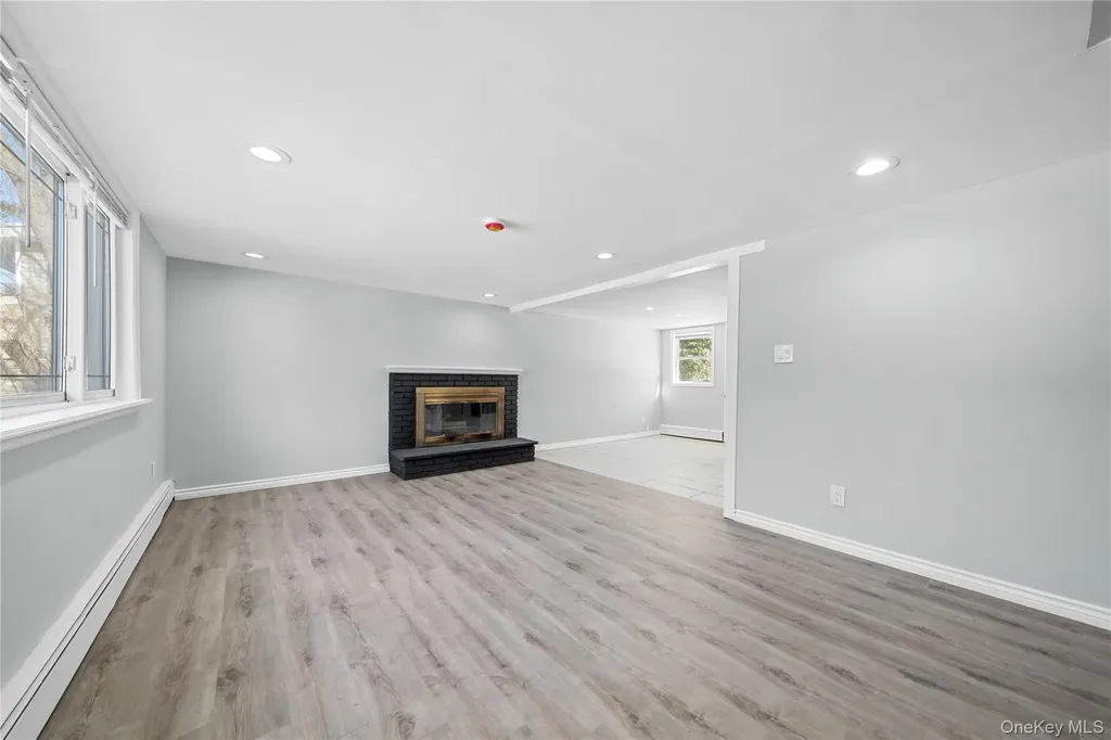 19 Scotchpine Drive Islandia NY 11749