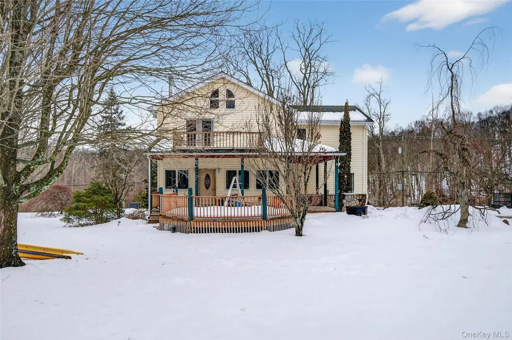 558 Pine Hill Road Chester NY 10918