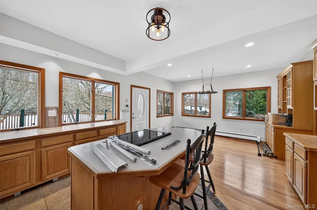 558 Pine Hill Road Chester NY 10918