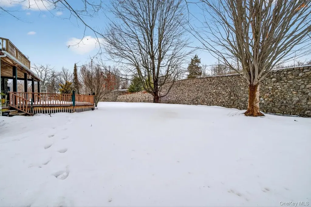 558 Pine Hill Road Chester NY 10918