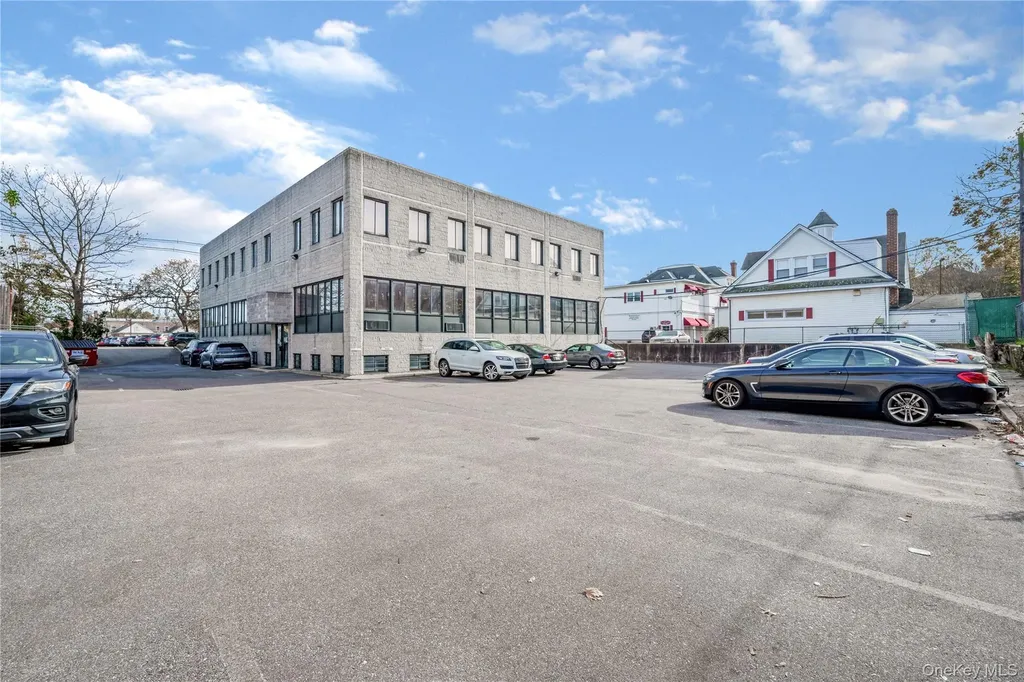 30 S Ocean Avenue Freeport NY 11520