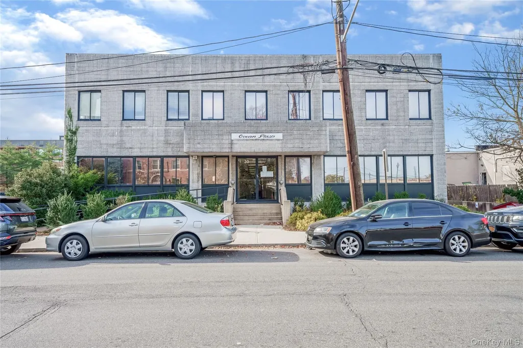 30 S Ocean Avenue Freeport NY 11520