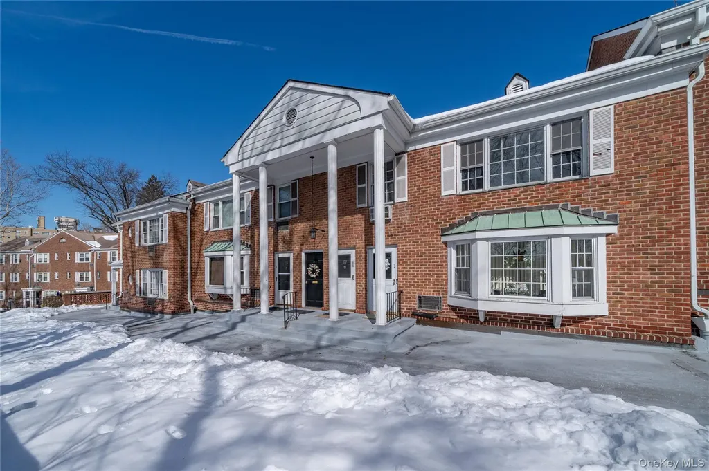 172 Lawrence Park Terrace Bronxville NY 10708