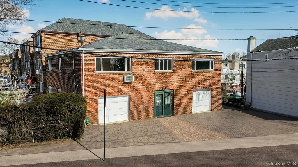3223 Lucerne Street Bronx NY 10465