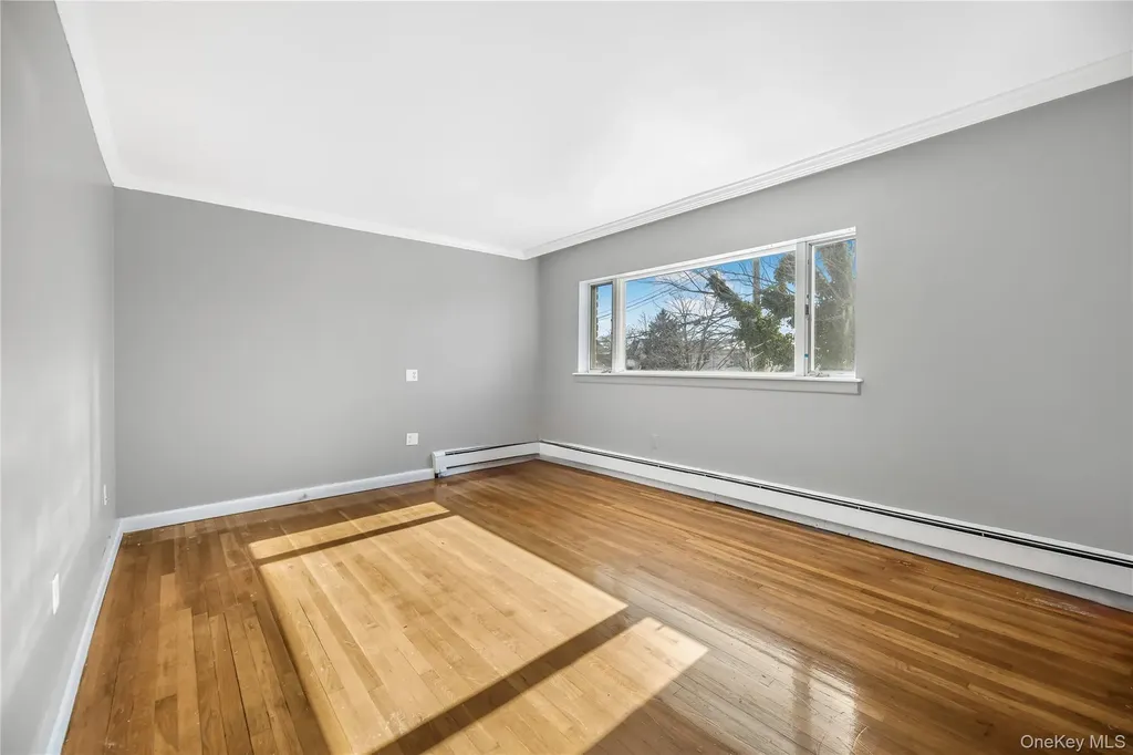 3223 Lucerne Street Bronx NY 10465
