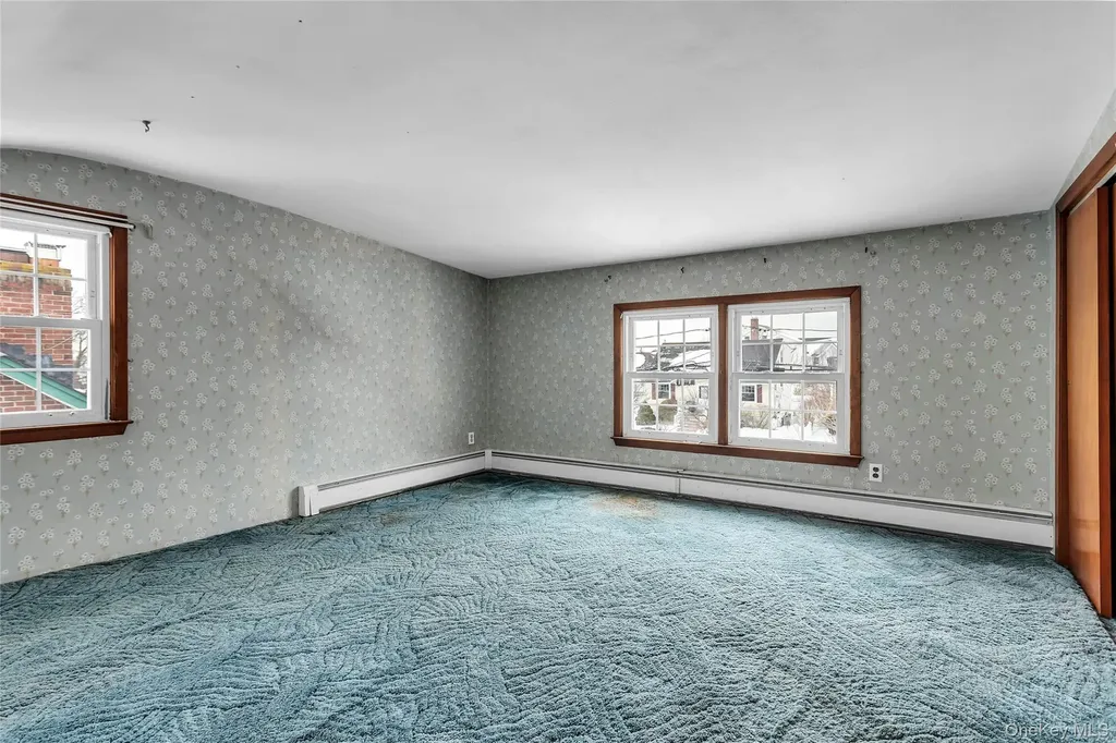 98 Moore Avenue Oceanside NY 11572