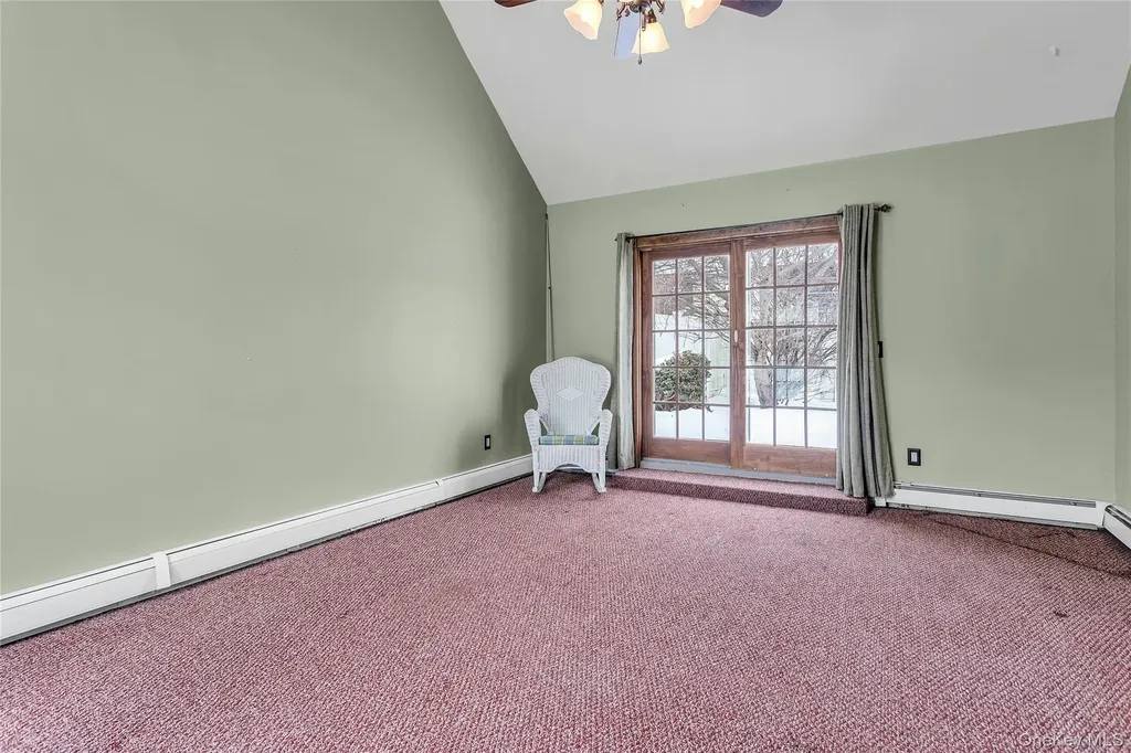 98 Moore Avenue Oceanside NY 11572