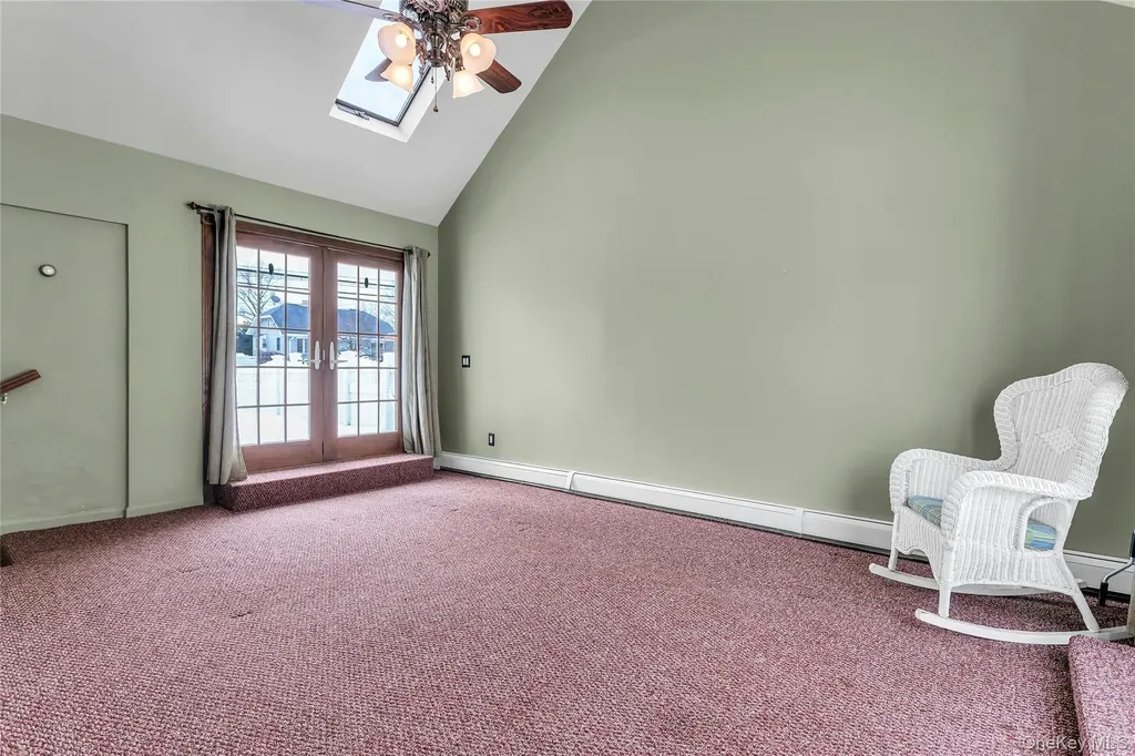 98 Moore Avenue Oceanside NY 11572