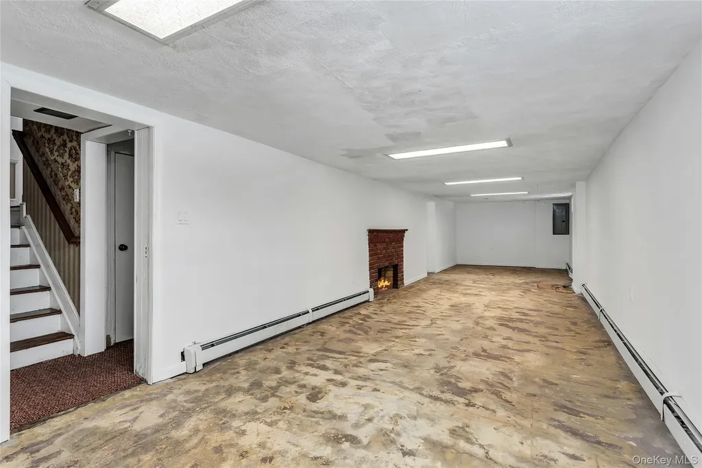 98 Moore Avenue Oceanside NY 11572
