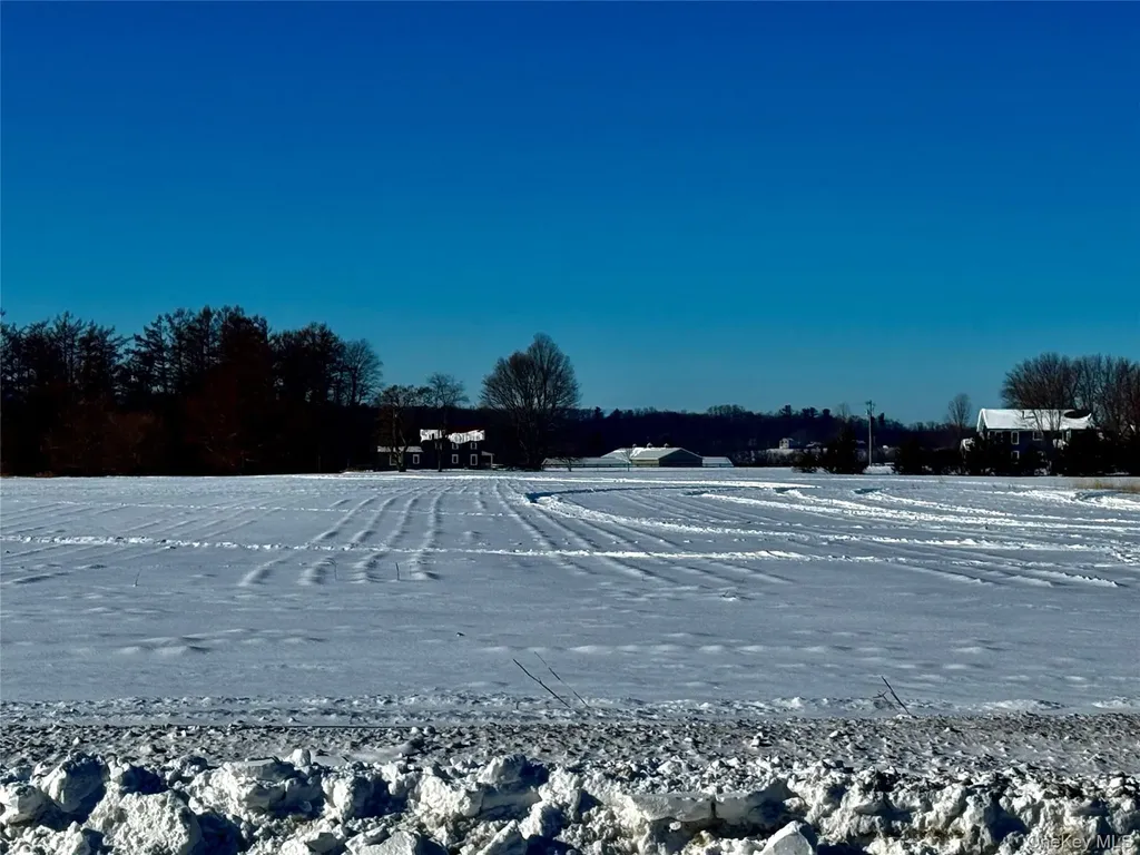 0 Us 9 Hudson NY 12534