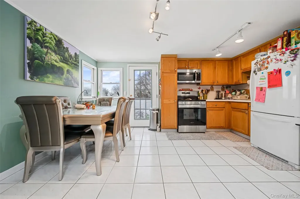 8 George Drive Mastic NY 11950