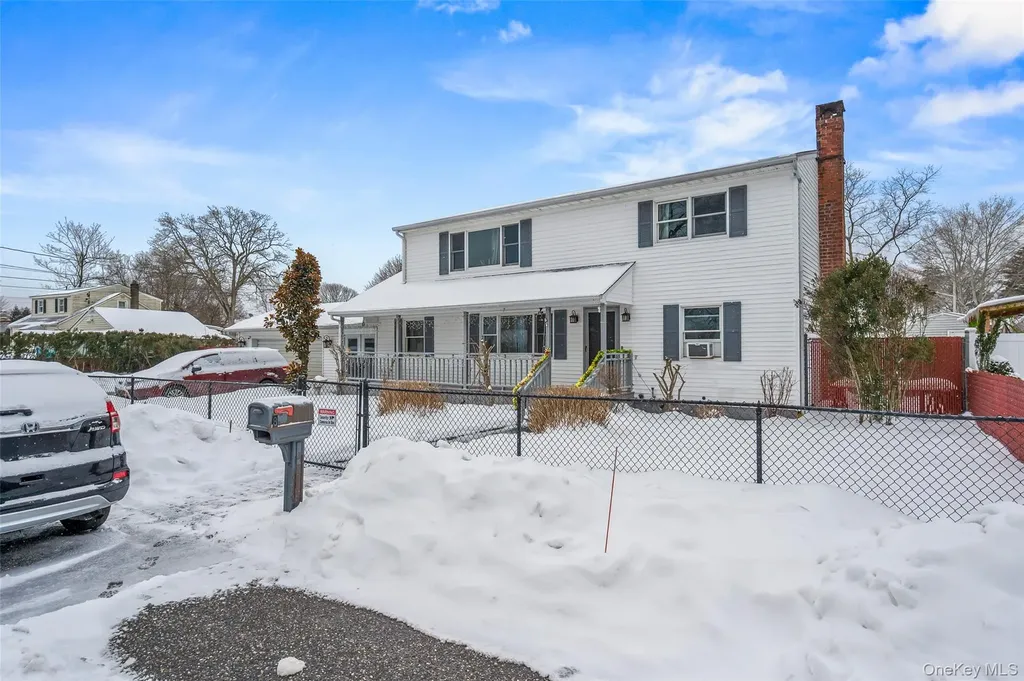 8 George Drive Mastic NY 11950